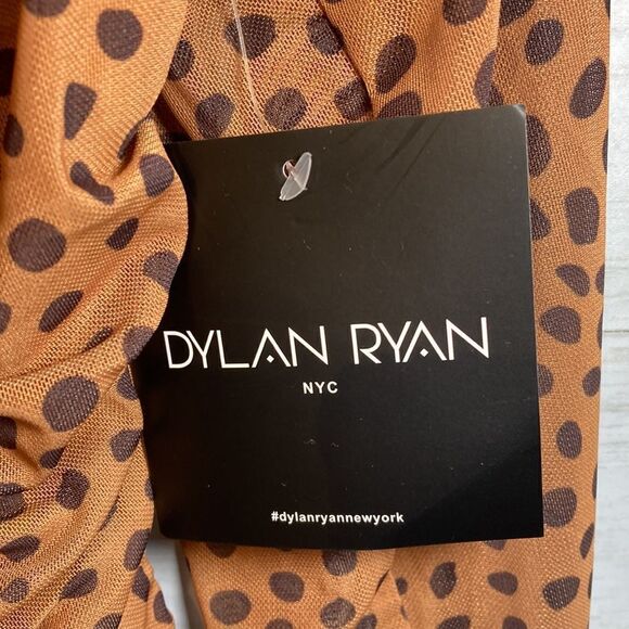 Women’s Leopard Print Long Sleeved Cropped Blouse Shirt Top Size XL - Picture 3 of 5